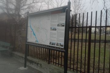 Rifacimento bacheche informative sul territorio comunale dedicate alla tradizione viticola e frutticola