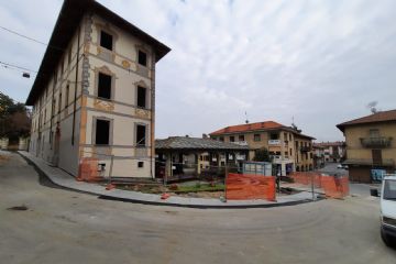 Interventi per la riqualificazione e messa in sicurezza della viabilità pedonale lungo Via Vittorio Emanuele II, con rifacimento rete di raccolta acque meteoriche (ottobre-novembre 2020)