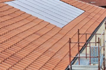 Installazione di nuovo impianto fotovoltaico a servizio del plesso scolastico (progetto PNRR)