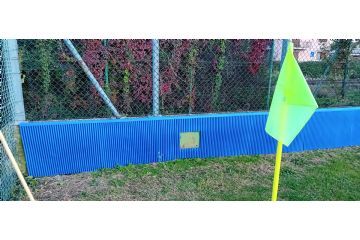 Installazione nuove protezioni a margine del campo da calcio comunale (finanziamento Bando Dipartimento dello Sport e Comune)