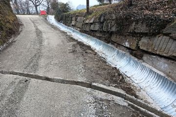 Opere di regimazione acque e asfaltature in vari tratti di Strada Santa Caterina (accordo di programma legato al progetto territoriale Upslowtour)