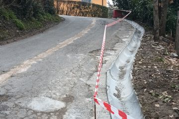 Opere di regimazione acque e asfaltature in vari tratti di Strada Santa Caterina (accordo di programma legato al progetto territoriale Upslowtour)