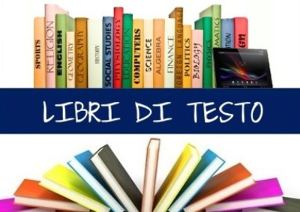Libri appoggiati su una mensola e sotto dei libri disposti a raggiera con la scritta "libri di testo"