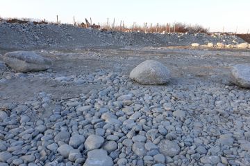 Opere di movimentazione materiale in alveo e rinforzo difese spondali in località Colombere