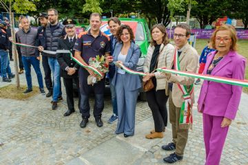 inaugurazione mezzo AIB e Piazza Giretti 21-9
